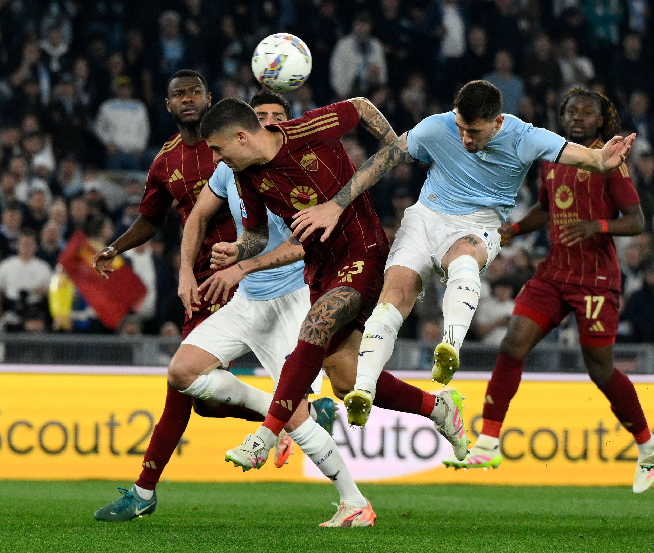 拉齐奥客场轻取罗马,赢得城市德比的简单介绍 拉齐奥客场轻取罗马,赢得城市德比的简单介绍