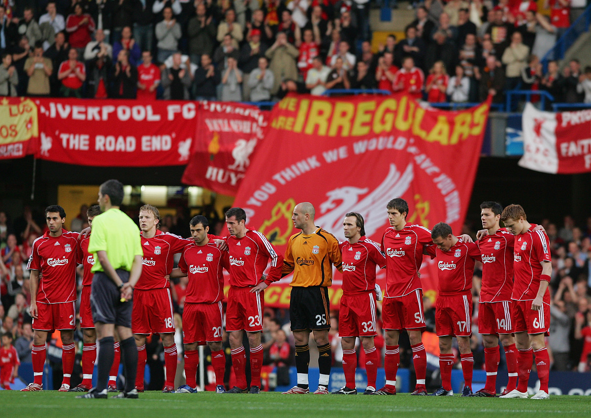 aoa体育直播-曼联客场逼平利物浦，继续保持不败纪录的简单介绍