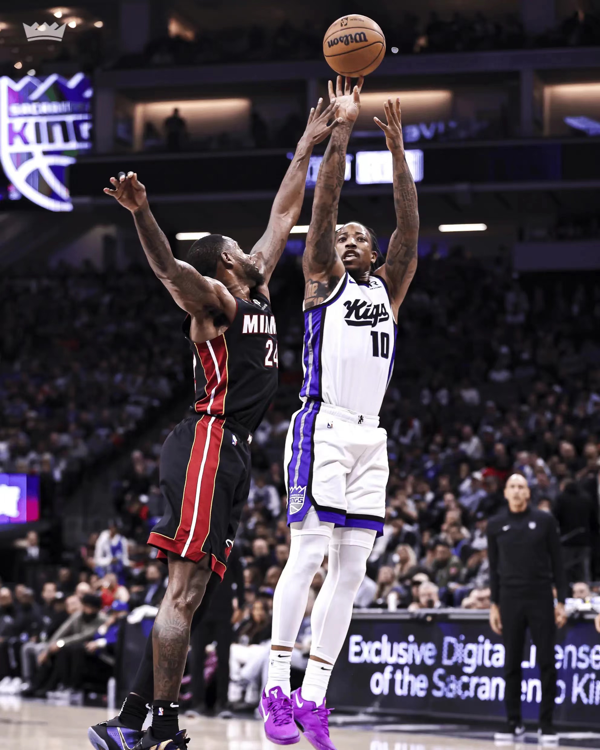 aoa体育视频-达拉斯小牛将向迈阿密热火发起挑战，争夺胜利的简单介绍