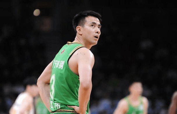 广东宏远主帅赞赏赵继伟:他是球队的灵魂和核心的简单介绍 广东宏远主帅赞赏赵继伟:他是球队的灵魂和核心的简单介绍