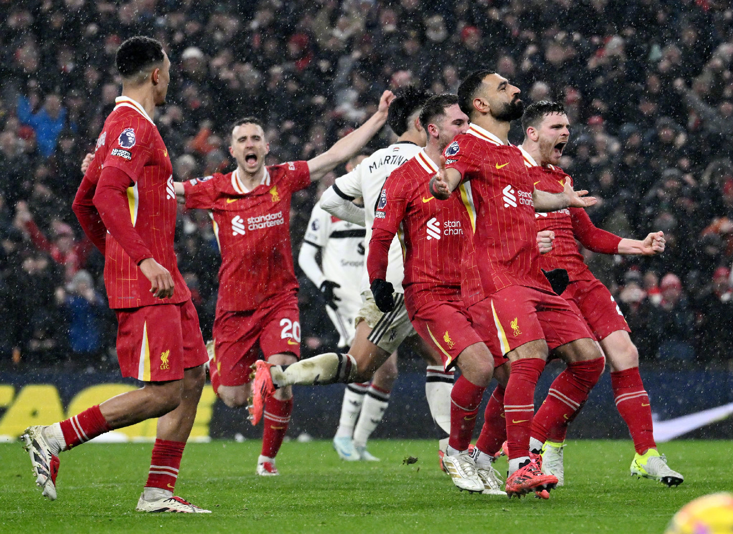 aoa体育教练-关于曼联主场告捷，威廉斯梅开二度的信息