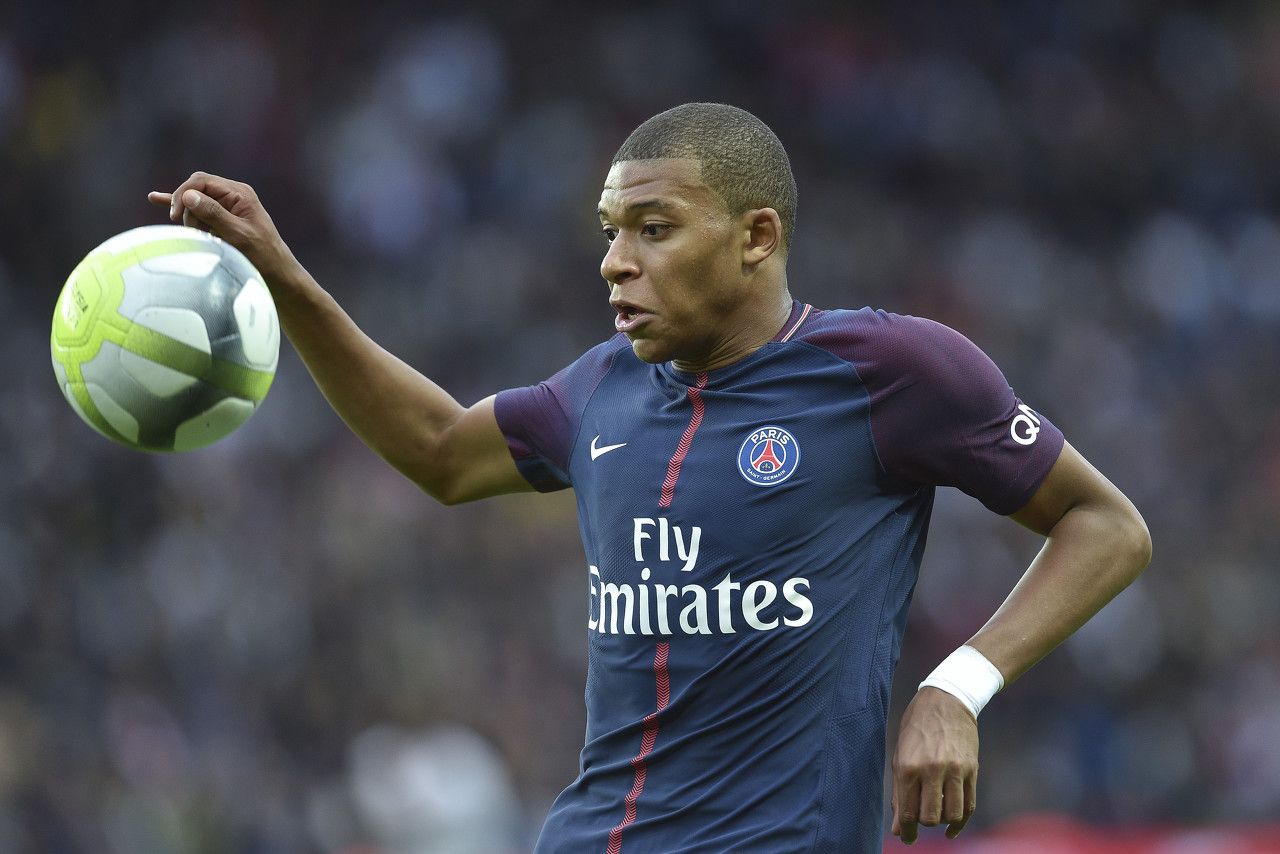 里尔客场三分,继续领先榜首的简单介绍 里尔客场三分,继续领先榜首的简单介绍