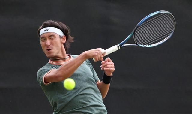 包含哈萨克斯坦队在比赛中实现绝杀，成功晋级四分之一决赛的词条